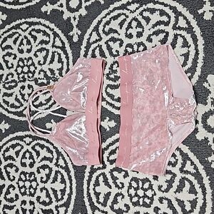 Velour bra and boy shorts